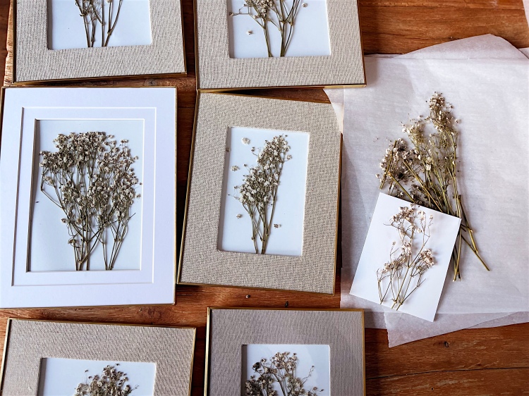 How to Make Your Own Pressed Flower Frames – New England Parisienne